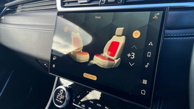 Jaguar F-Pace 2.0 D200 R-Dynamic Black 5dr Auto AWD Diesel Estate